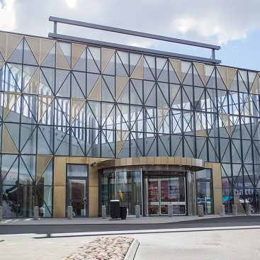 Coop Forum Bergvik – specialanpassade armaturer